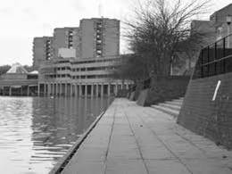 Thamesmead1